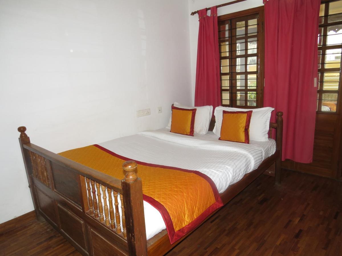 Maison Petite Singapore Пондичерри Экстерьер фото